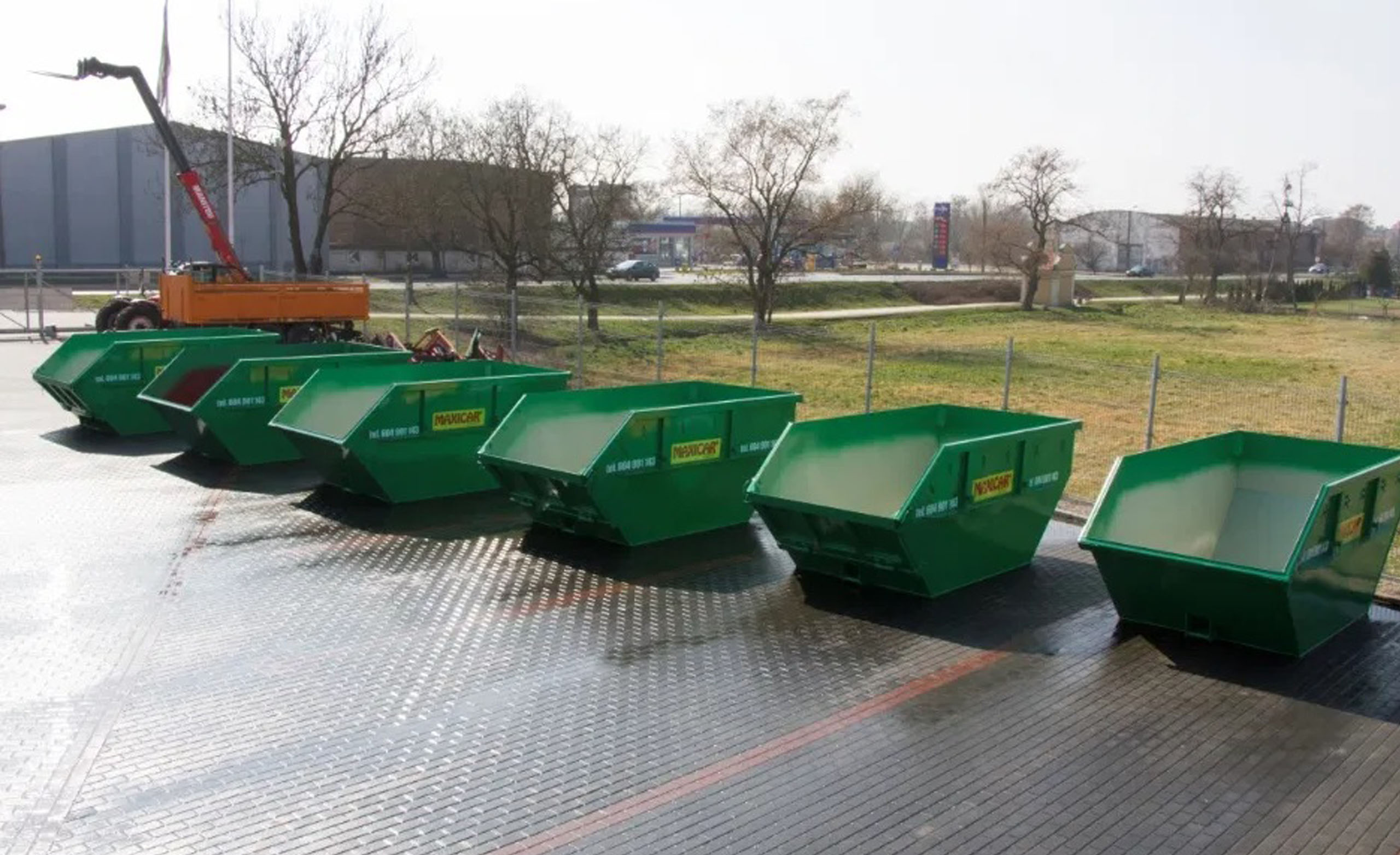 kontenery na odpady i gruz